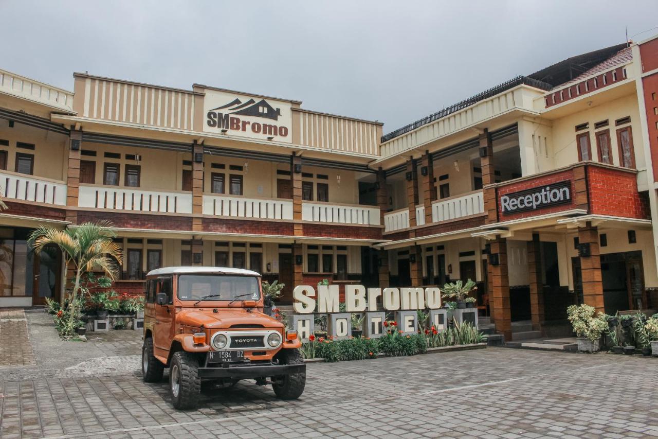 Sm Bromo Hotel Probolinggo Exterior photo